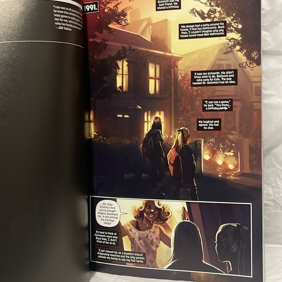 Lot of 2 Comic Book Graphic Novel The Black Monday Murders  Fantasy Heartbreaker - Picture 4 of 8